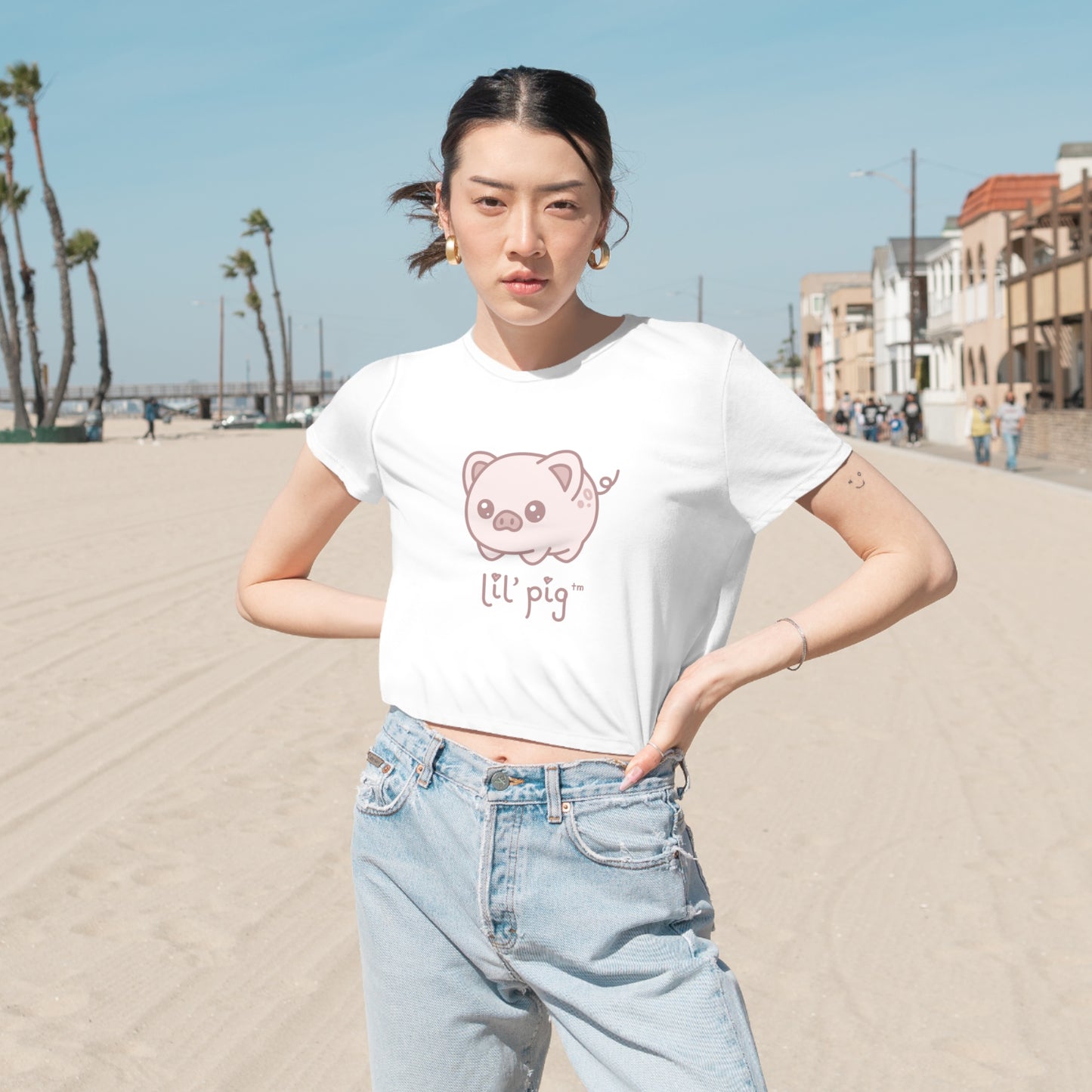 Lil' Pig Women's Flowy Cropped Tee